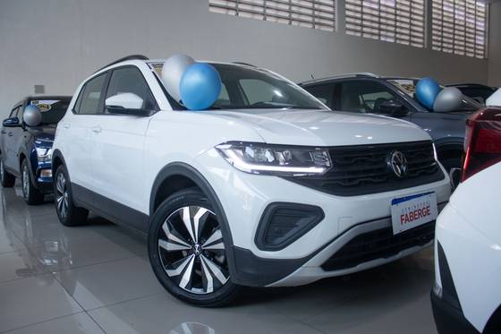 VOLKSWAGEN T-CROSS 1.0 200 TSI TOTAL FLEX AUTOMÁTICO